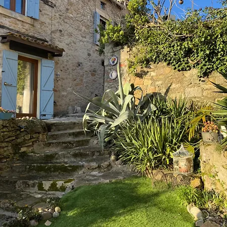 L'ecrin Bed & Breakfast 3*