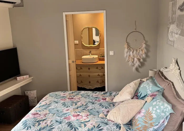 L'écrin Bed & Breakfast Villelongue-d'Aude